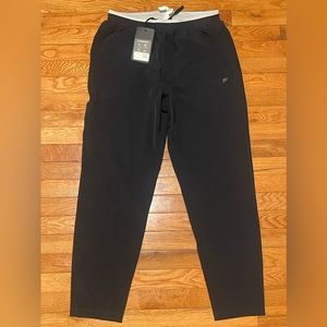 NWT Fabletics Size M , Fundamental Pant